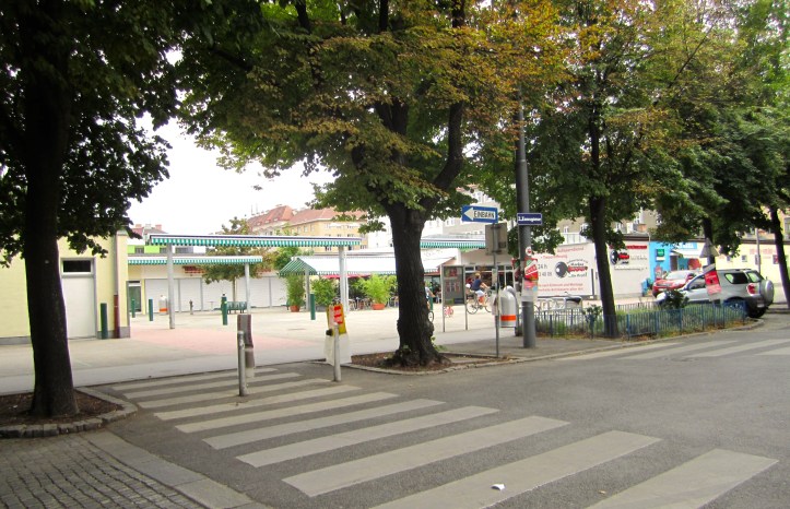 Vorgartenmarkt im Stuwerviertel